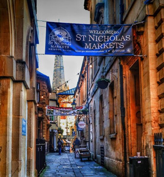 Alleyways-of-st-nicholas-market