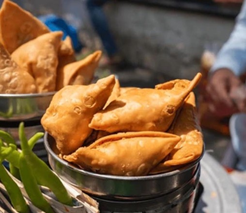fried-samosas-vegetable